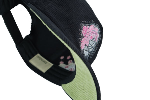 corduroy unstructured peony blur (black)