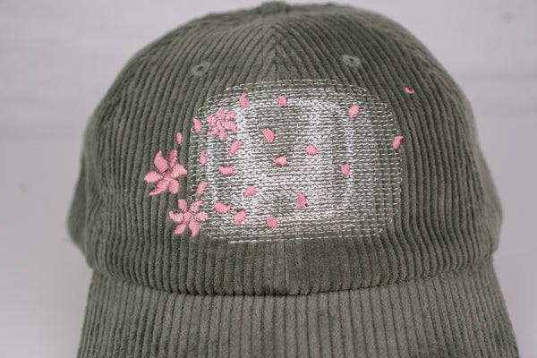 auto motion blur | dad cap (dusty sage)