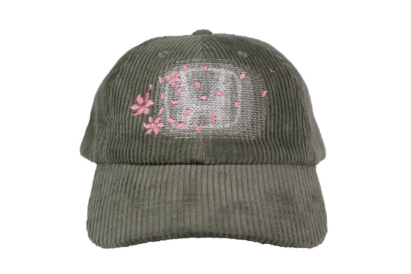 auto motion blur | dad cap (dusty sage)