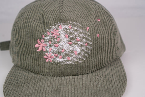 auto motion blur | mid 5 panel (dusty sage)