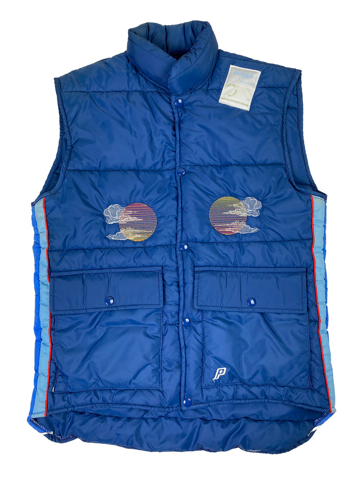 blue puffer vest | M